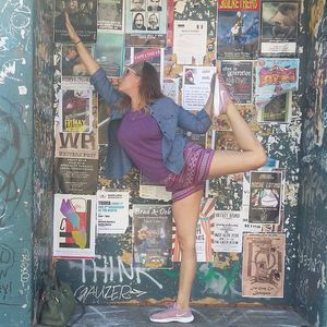 Meet your Posher, Monica